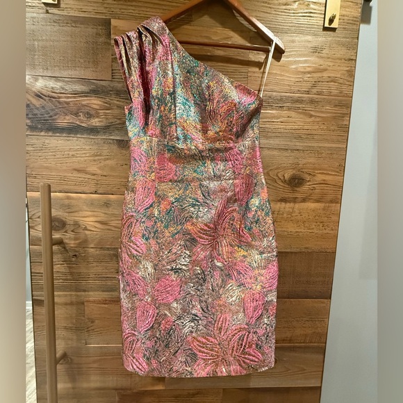 Maggy London One-Shoulder Pink and Purple Midi Brocade/Jaquard Dress - Picture 2 of 12